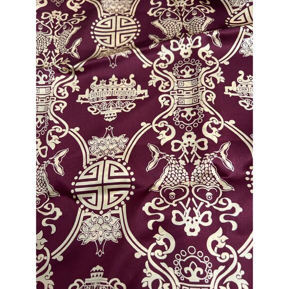 NEW Chinese Burgundy Gold Medallion SILK Scarf with Fringe NWT - Picture 4 of 4